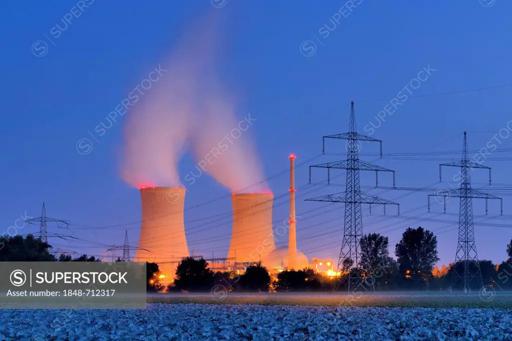 E.ON Grafenrheinfeld Nuclear Power Plant, cooling towers, near Schweinfurt, Bavaria, Germany, Europe