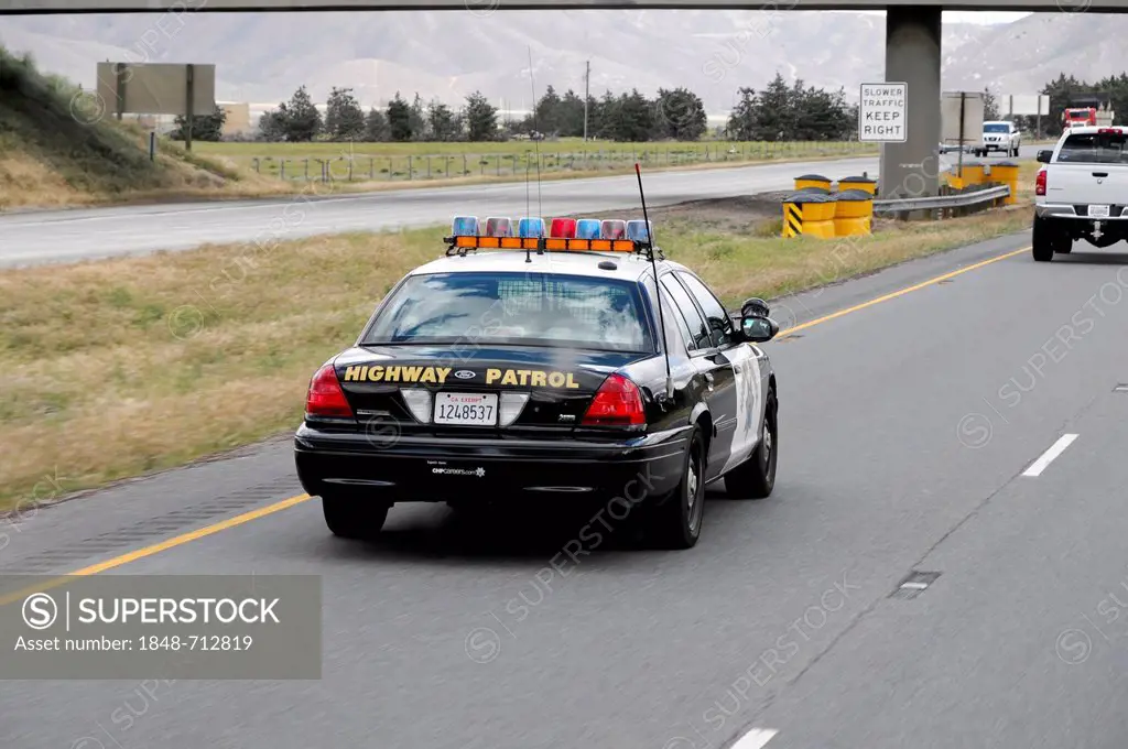 Highway patrol, near Barstow, California, USA, North America
