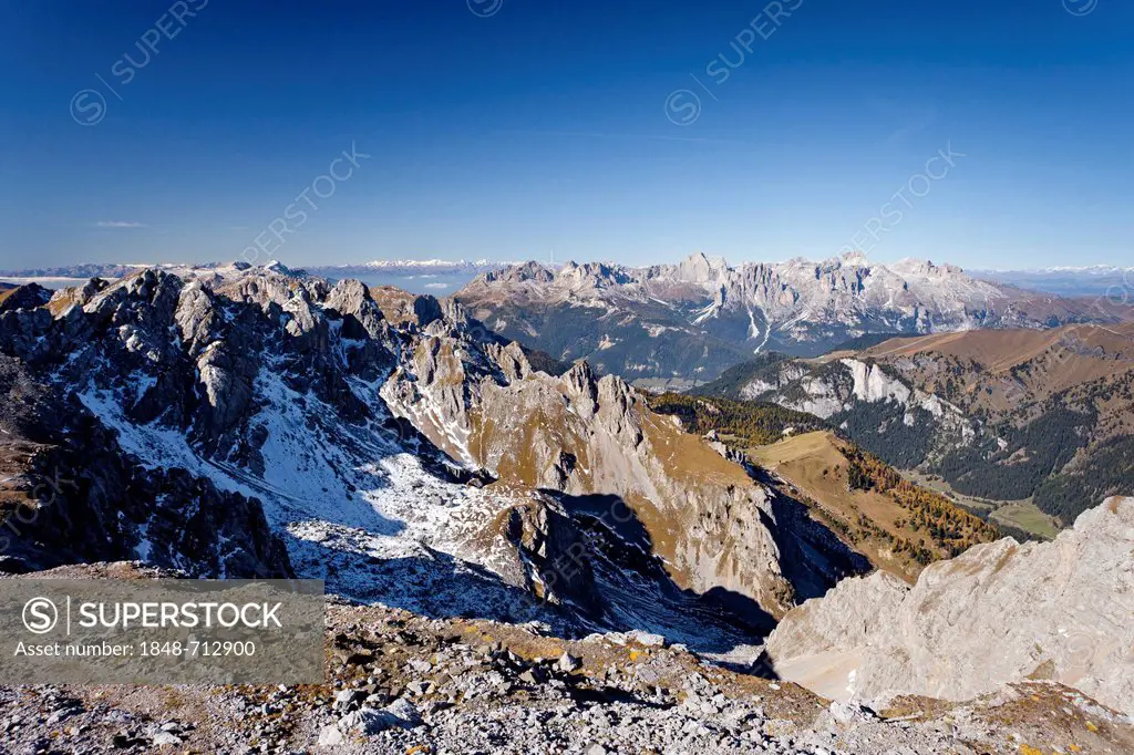 View from the Bepi Zac climbing route in the San Pellegrino Valley above the San Pellegrino Pass, looking towards the Rosengarten Mountains, Dolomites...