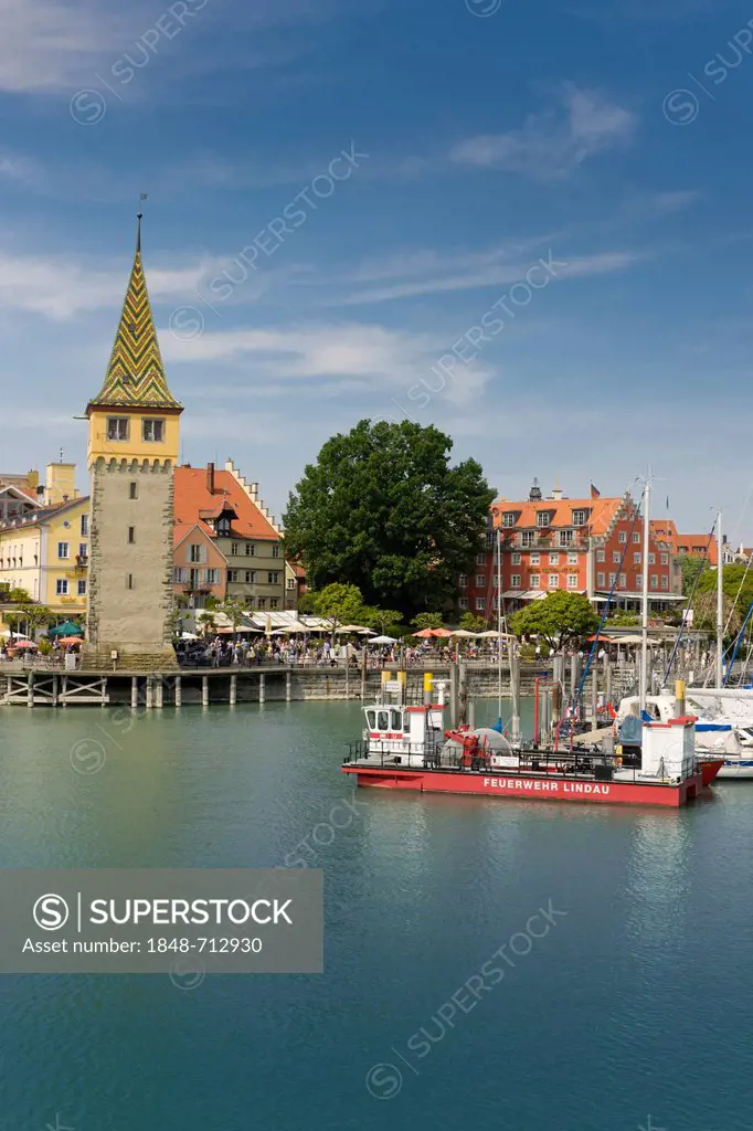 Fire-fighting boat in the harbour, Mangturm tower, Lindau, Lake Constance, Baden-Wuerttemberg, southern Germany, Germany, Europe