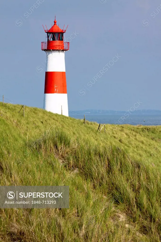 Lighthouse of List Ost on the Sylt peninsula of Ellenbogen, List, Sylt, North Frisia, Schleswig-Holstein, Germany, Europe