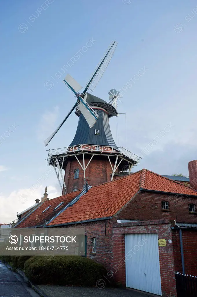 Gnurre windmill, Norden, East Frisia, Lower Saxony, Germany, Europe