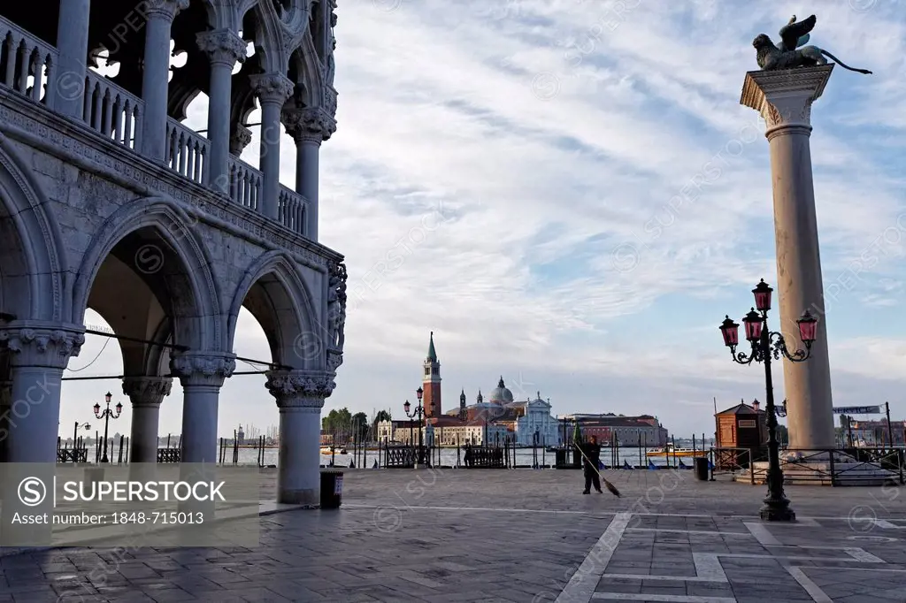 San Giorgio Maggiore and Piazza San Marco, St Mark's Square, Venice, UNESCO World Heritage Site, Venetia, Italy, Europe