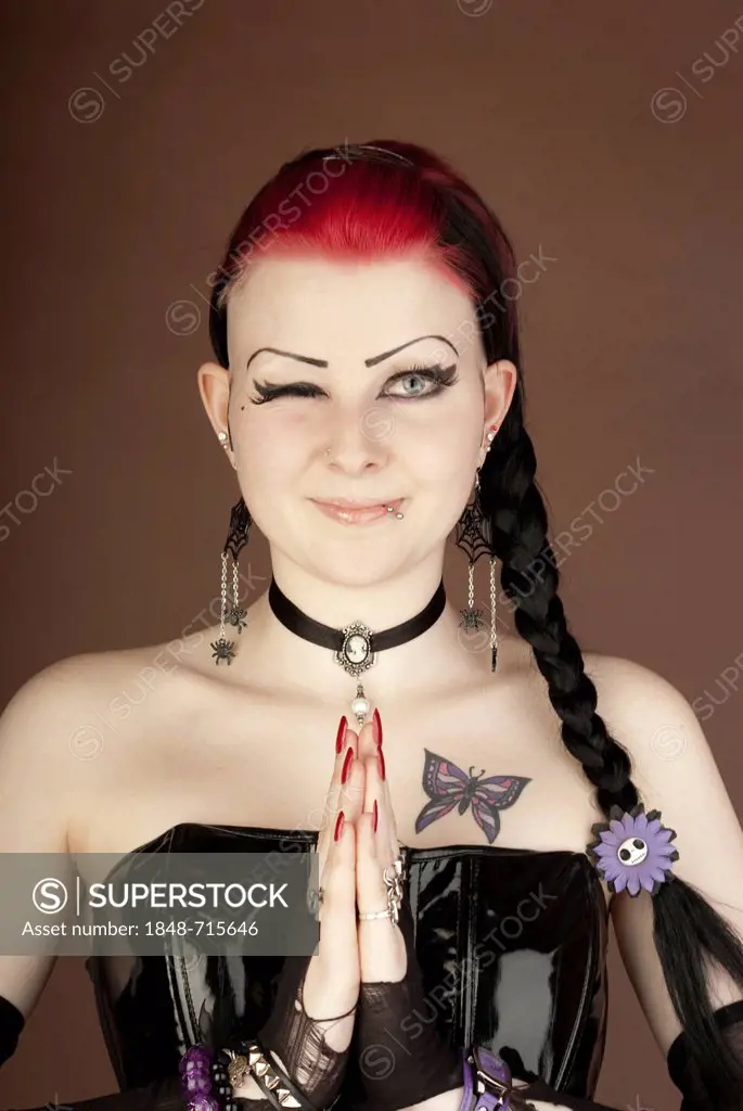 Woman, Gothic, squinting