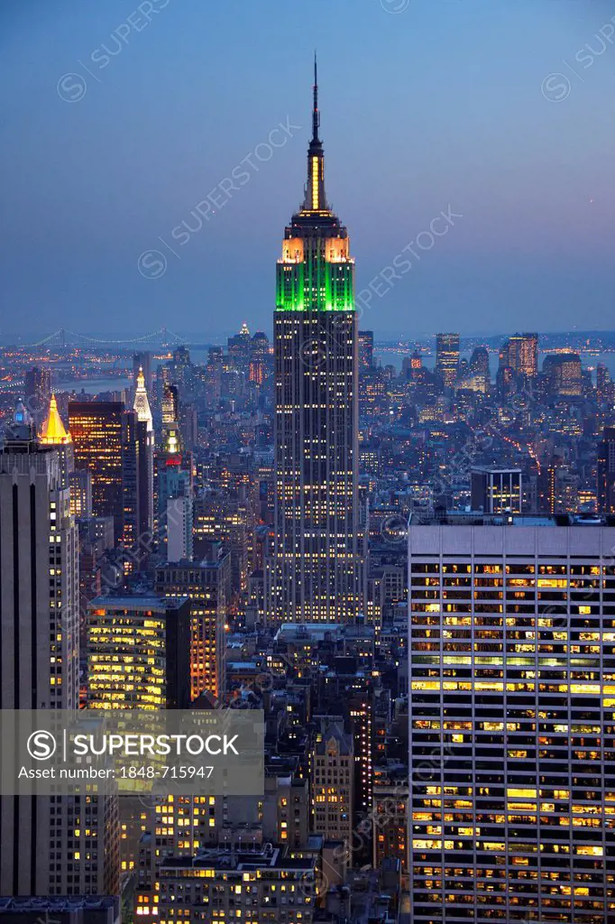 View from the Rockefeller Center over the Big Apple at dusk, Empire State Building, New York City, New York, United States, North America