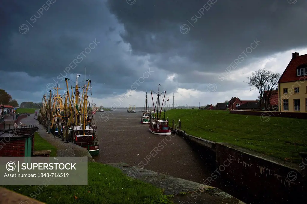 Harbour, cloudy sky, Greetsiel, East Frisia, Lower Saxony, Germany, Europe
