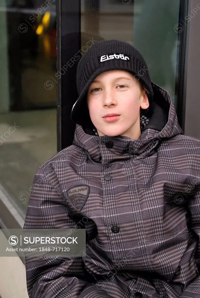 Boy, 12 or 13 years, PublicGround