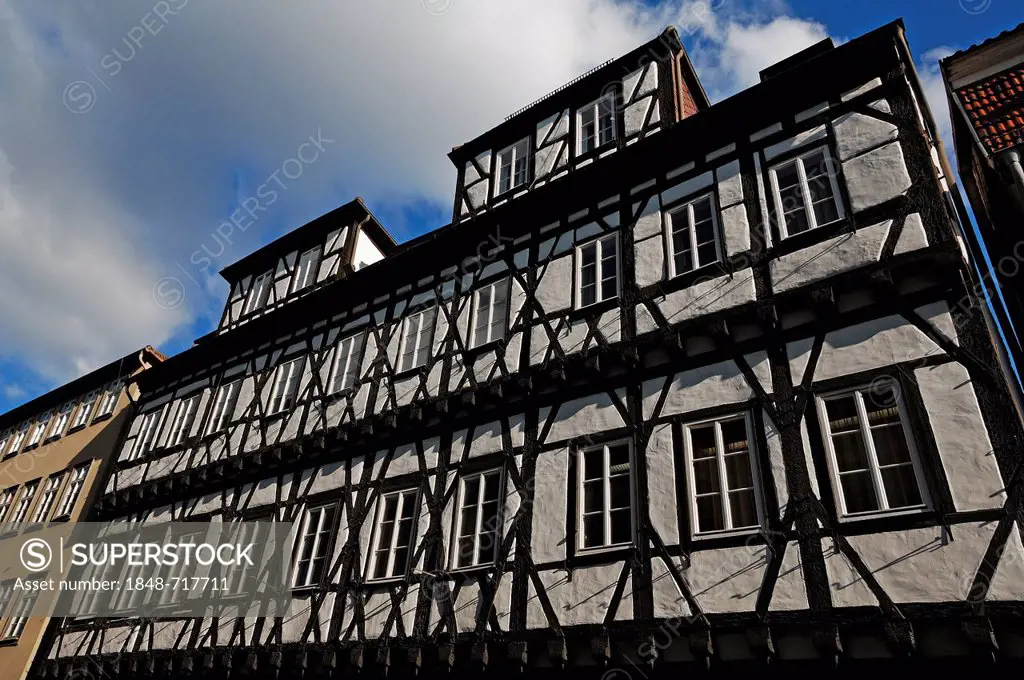 Half-timbered facade of the Muenzmeisterhaus, mint master's house, from 1333, one of the oldest half-timbered houses in Germany, Ketschengasse 7, Cobu...