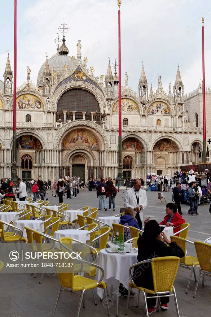 St Mark's Basilica, Basilica di San Marco, Piazza San Marco, St Mark's Square, Venice, UNESCO World Heritage, Venetia, Italy, Europe