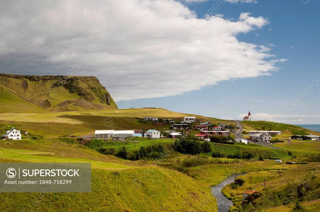 Village of Vík í Mýrdal, South Coast, Iceland, Europe