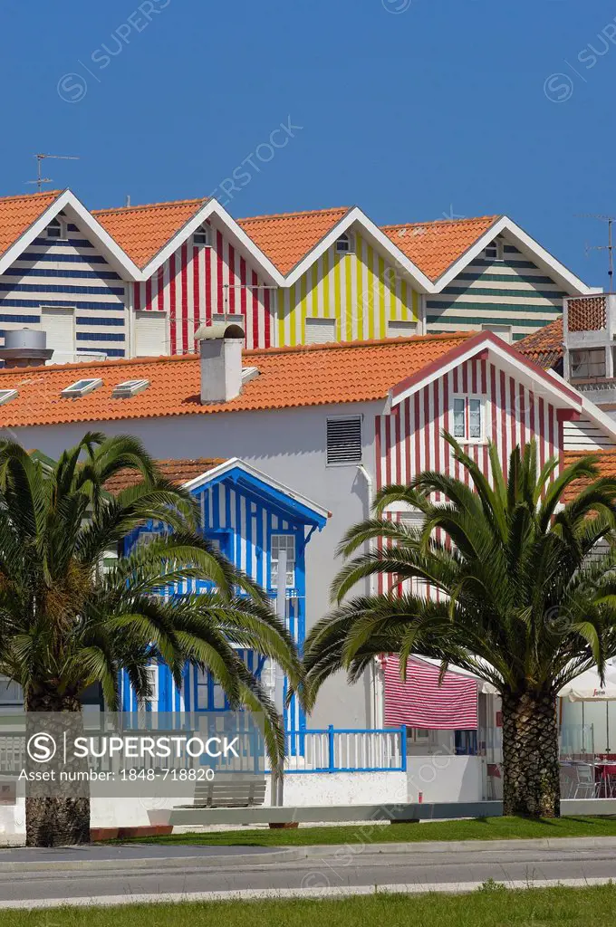 Palheiros, colourful houses, Costa Nova, Aveiro, Beiras region, Portugal, Europe