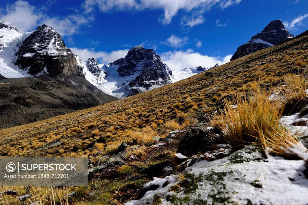 Andes Mountains with a high plateau, Tuni, La Paz, Bolivia, South America