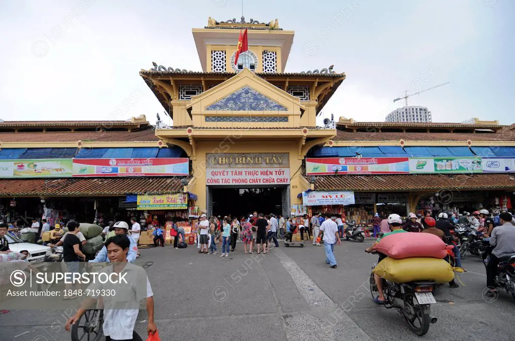 Binh Tay market, Chinese wholesale market, Ho Chi Minh City, Vietnam, Southeast Asia