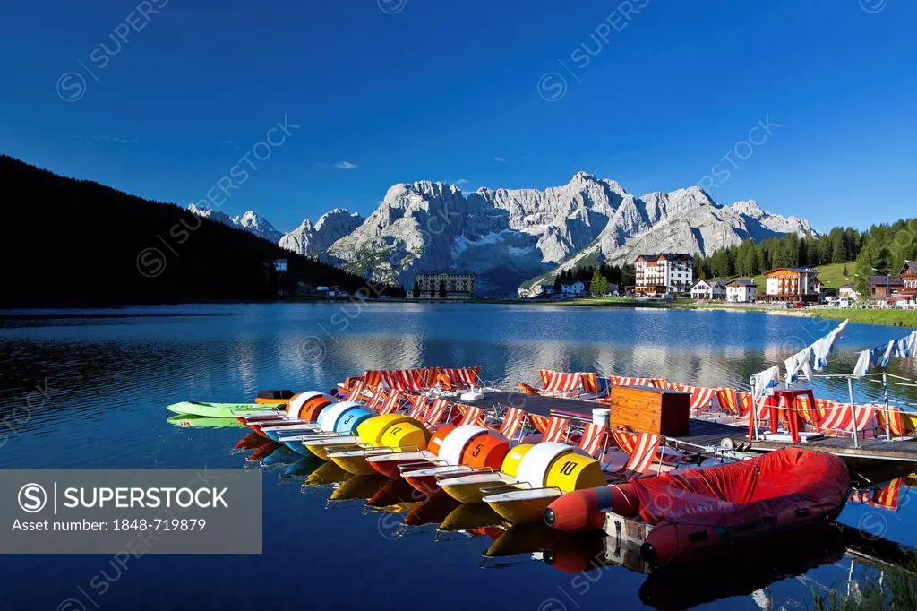 Pedal boats, Lago Misurina lake, Misurina, Alto Adige, Italy, Europe
