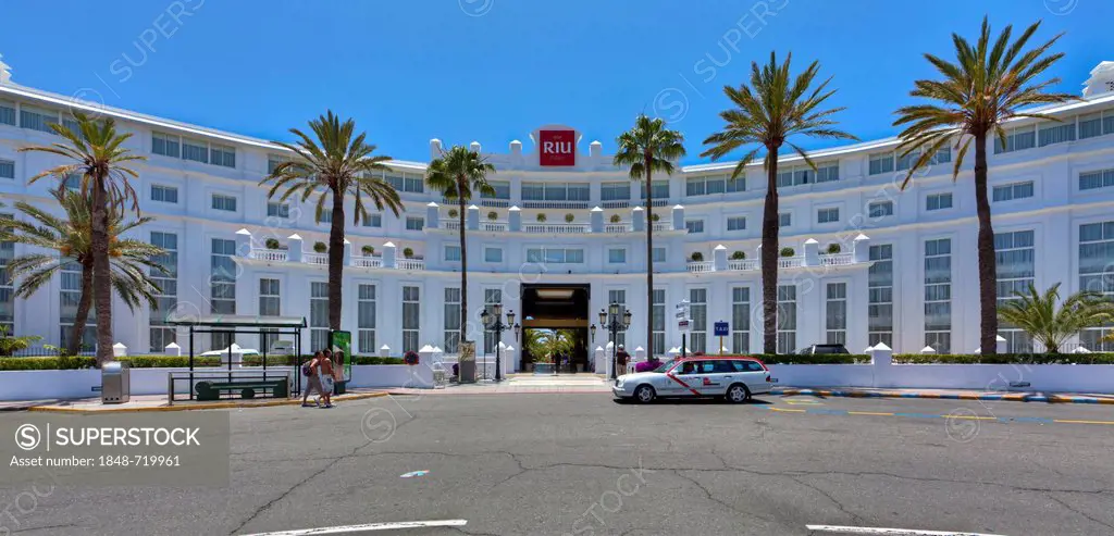 Riu Maspalomas Hotel, Playa del Ingles, San Bartolomé de Tirajana, Gran Canaria, Canary Islands, Spain, Europe