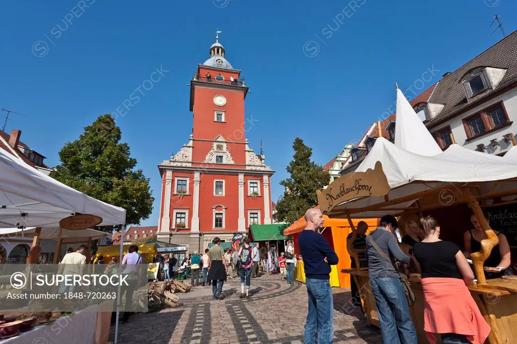 Autumn market on Hauptmarkt square, craft market, City Hall, Gotha, Thuringia, Germany, Europe