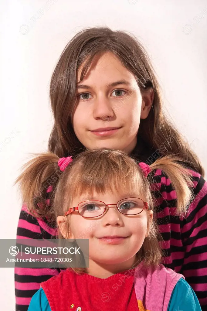 Sisters, 5 and 13 year old girls