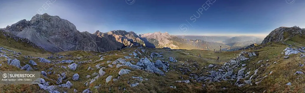 360° panoramic view, hikers walking on the trail from Meilerhuette mountain lodge to Schachenhaus mountain lodge, Garmisch-Partenkirchen, Wetterstein ...