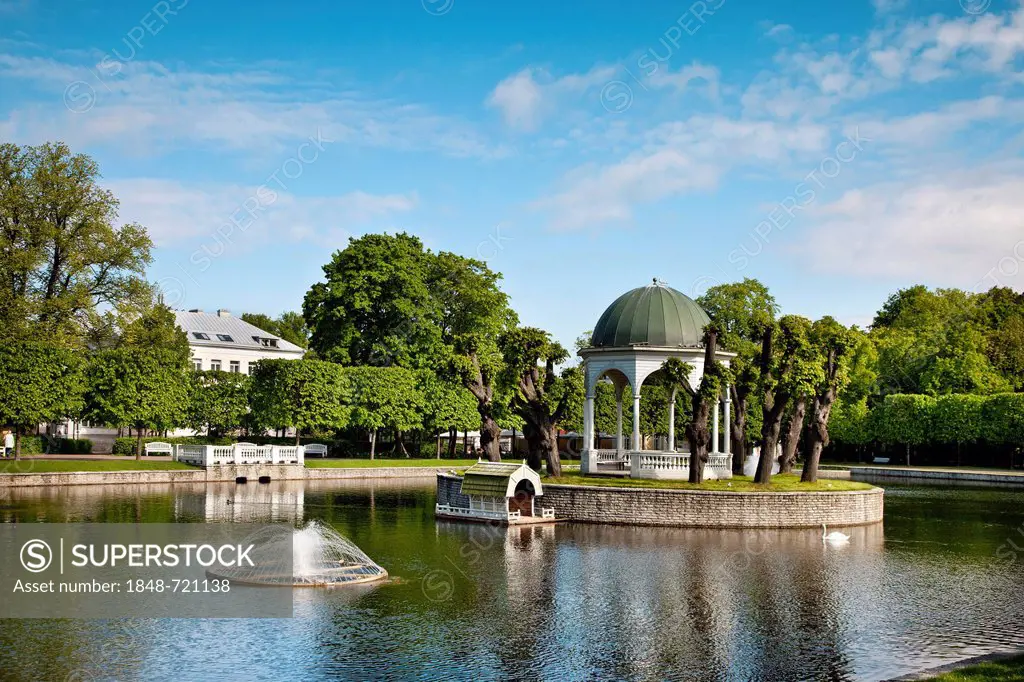 Fountain and pavilion in the park of Kadriorg Palace, Catherinethal, Catherine's Valley, Tallinn, Estonia, Baltic States, Northern Europe