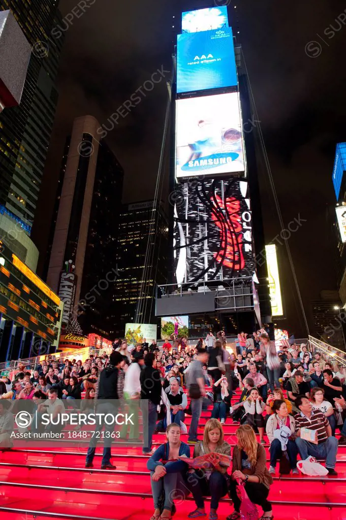 Many people on red stairs, TKTS, Broadway, Times Square pedestrian zone, Midtown, Manhattan, New York City, USA, North America