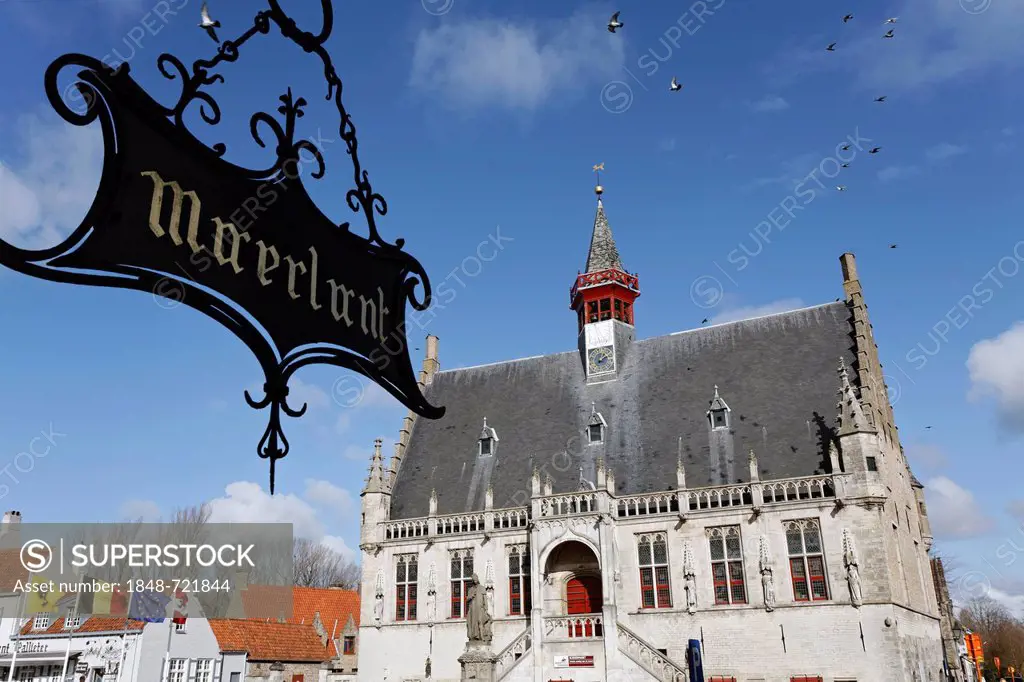Historic City Hall and a Memorial to Jacob van Maerlant, Grote Markt square, Damme, West Flanders, Belgium, Europe