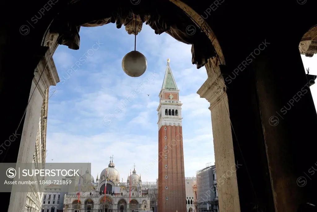 St. Mark's Square, bell tower, St Mark's Campanile, Campanile di San Marco, St. Mark's Basilica, Venice, Italy, Europe