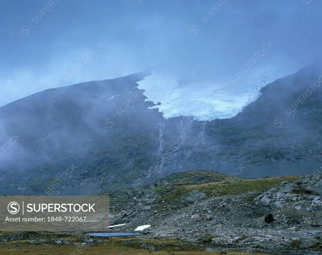Fannarakbreen or Fannråkbreen Glacier, Sognefjell, Sogn og Fjordane, Norway, Scandinavia, Europe