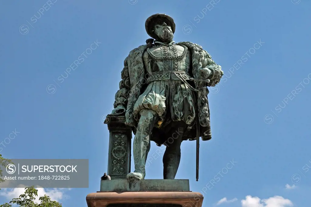 Christoph, Duke of Wuerttemberg, statue in Schlossplatz square, Stuttgart, Baden-Wuerttemberg, Germany, Europe