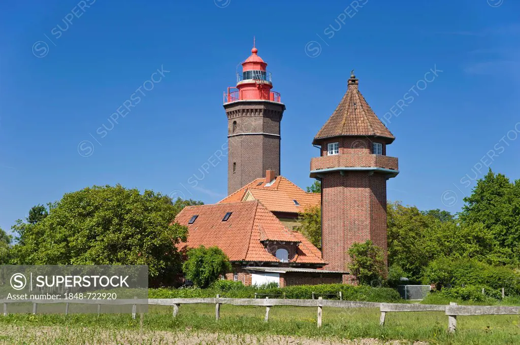 Lighthouse at Dahmer Kliff near Dahmeshoeved, Dahme, Baltic Sea, Schleswig-Holstein, Germany, Europe