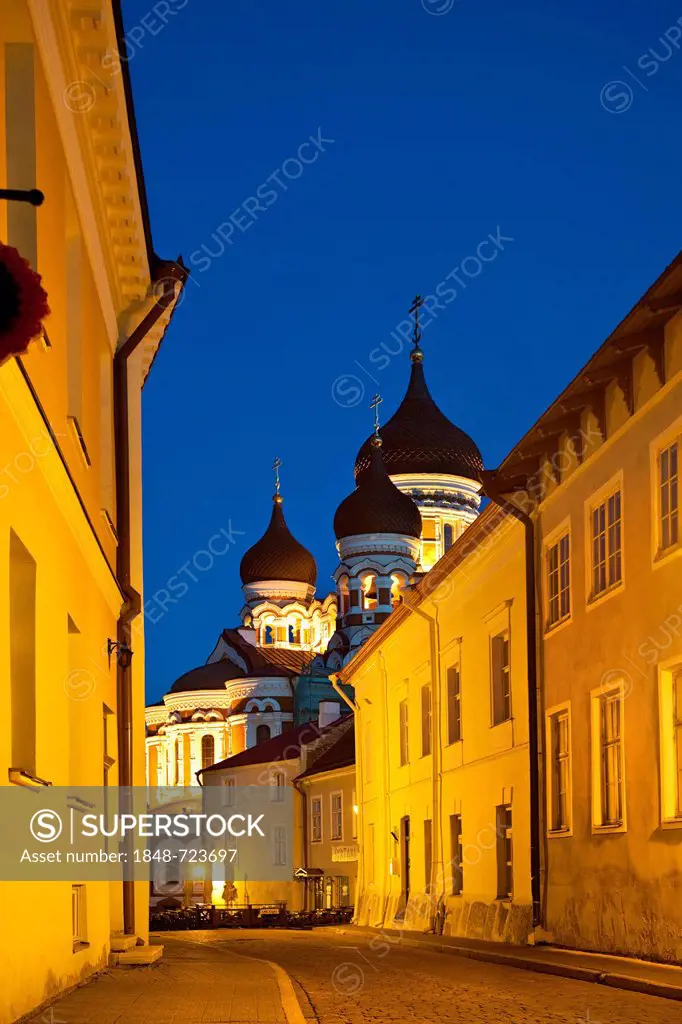 Alexander Nevsky Cathedral on Toompea, Cathedral Hill, old town, UNESCO World Heritage Site, Tallinn, Estonia, Baltic States, Northern Europe