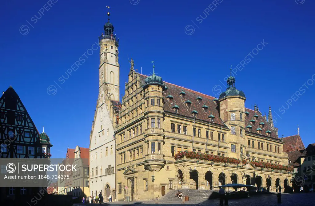 Marktplatz square, Renaissance Town Hall, Rothenburg ob der Tauber, Hohenlohe, Franconia, Bavaria, Germany, Europe
