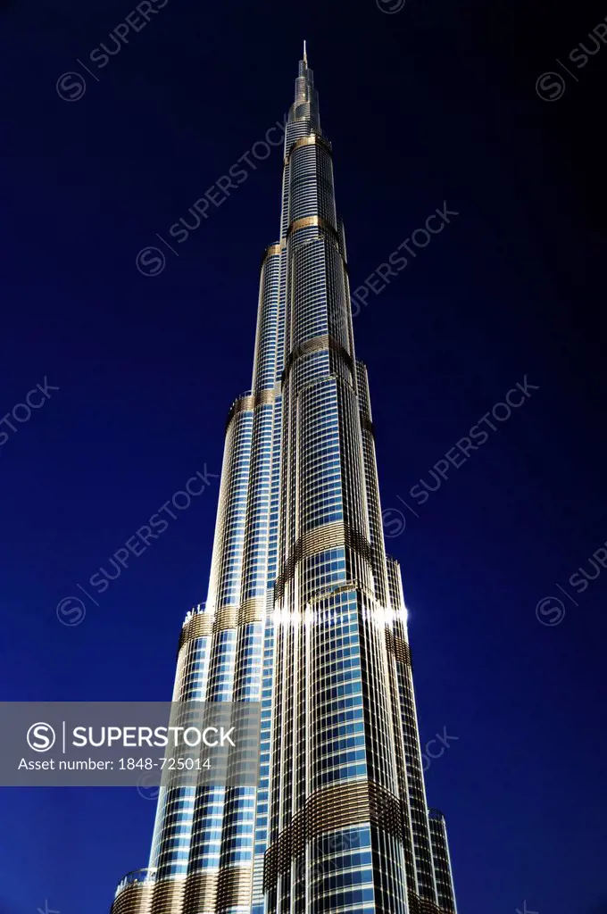 Burj Khalifa, the tallest tower in the world, Dubai, United Arab Emirates, Middle East