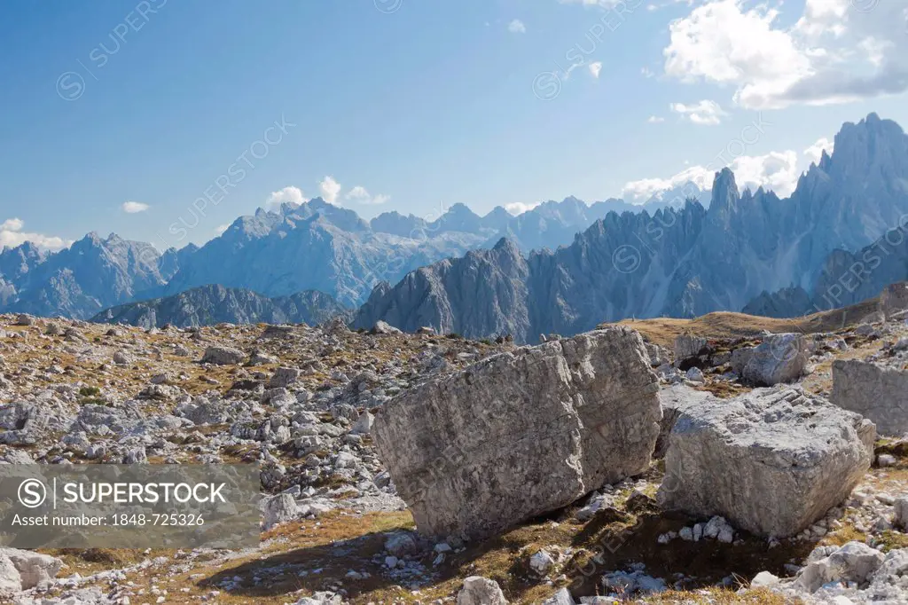 View from Drei Zinnen Trail, Tre Cime di Lavaredo, Dolomites, Italy, Europe