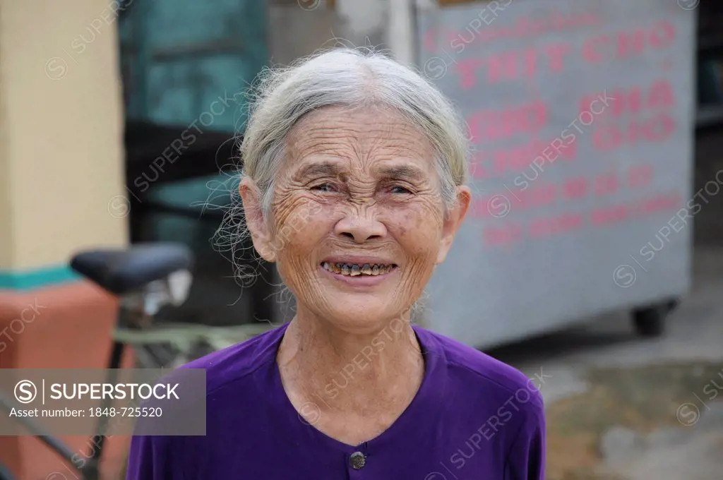 Elderly woman, portrait, Van Long, Vietnam, Southeast Asia, Asia