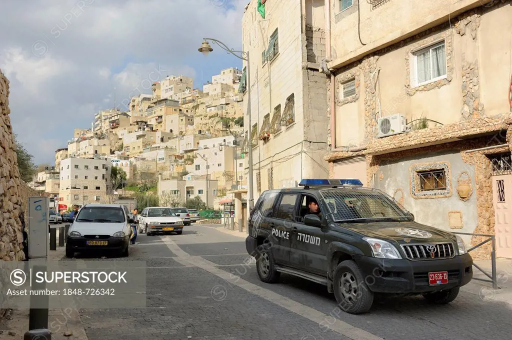 Israeli police car in the Palestinian suburb of Silwan, East Jerusalem, Jerusalem, Israel, Asia, Middle East