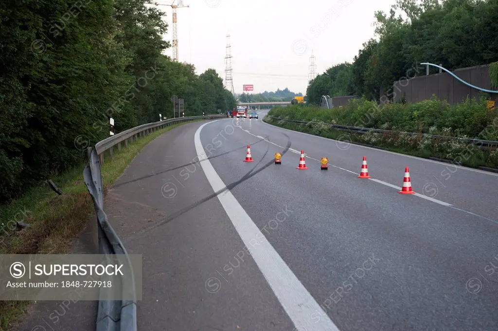 Skid marks and destroyed guard rail, fatal traffic accident on the B29, Honda driver broke through a guard rail, Grossheppach, Baden-Wuerttemberg, Ger...