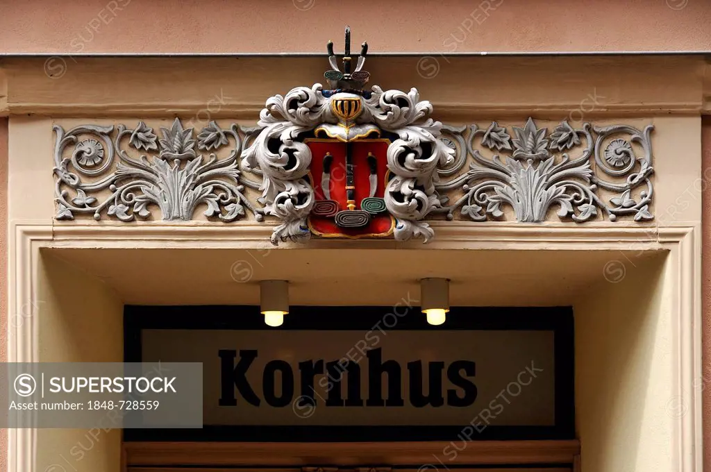 Old coat of arms of the tailors and cloth-makers, on the former buiding of the Gewandschneiderkompanie association, today the Kornhus Bistro Café and ...