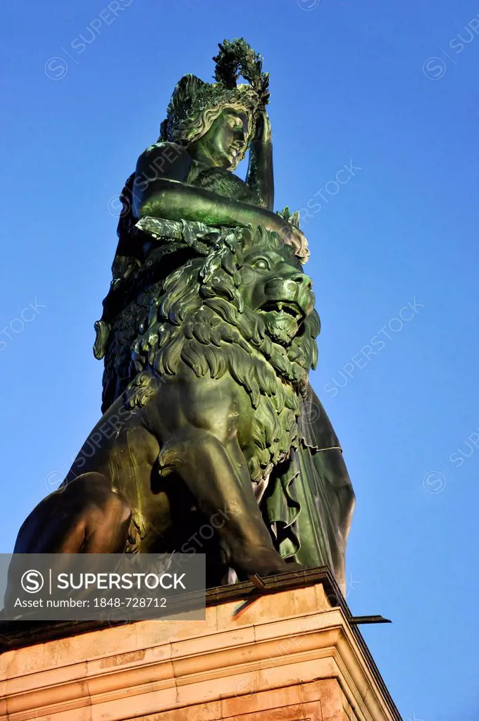Bronze statue of Bavaria, Munich, Upper Bavaria, Bavaria, Germany, Europe