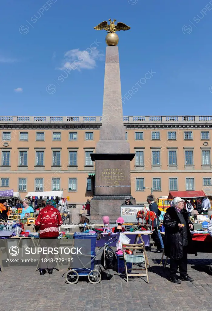 Alexandrae monument, Empress Alexandra obelisk, market square, Helsinki, Finland, Europe