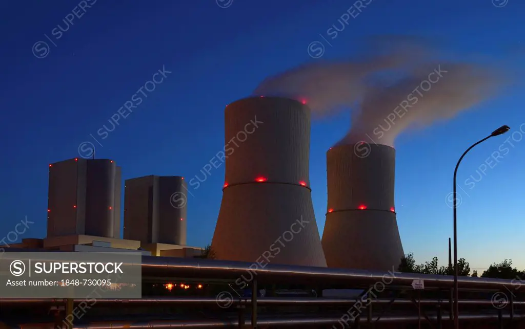 Lignite-fired Lippendorf Power Station at dusk, Saxony, Germany, Europe