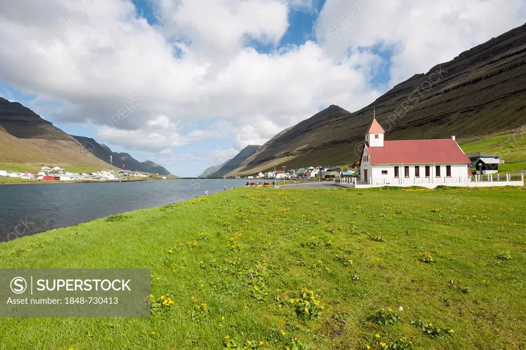 Church Hvannasund, Vidoy Island, Faroe Islands, Denmark, North Atlantic, Northern Europe, Europe
