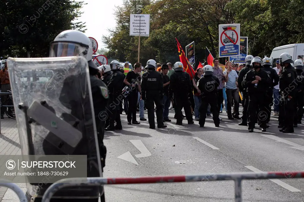 1800 policemen on duty for a demonstration of approximately 60 supporters of the anti-Islamic minor political party Pro Deutschland in front of a mosq...