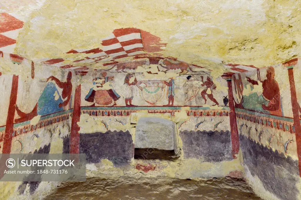 Frescoes, Tomba delle Leonesse, Tomb of the Lionesses, one of the Etruscan grave chambers of Monterozzi Necropolis, 6th to 2nd century BC, Tarquinia, ...