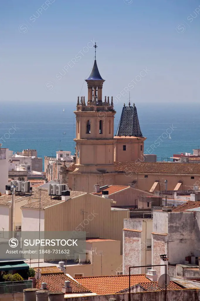 View over the village with Església de Santa Maria church, Arenys de Mar, Comarca Maresme, Costa del Maresme, Catalonia, Spain, Europe, PublicGround
