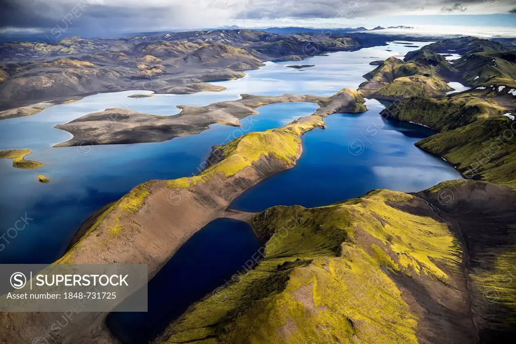 Aerial view, Lake Langisjór, moss-covered mountains, Icelandic Highlands, Iceland, Europe