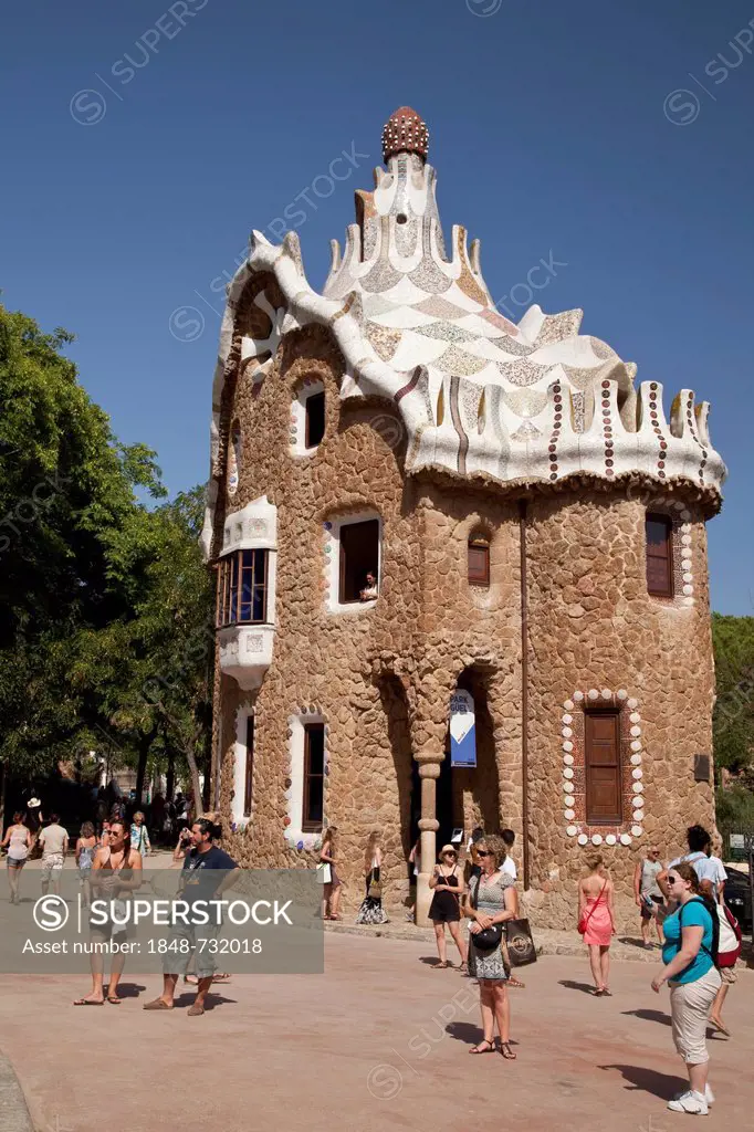 Gatehouse of Parc Gueell by Antoni Gaudi, UNESCO World Heritage Site, Barcelona, Catalonia, Spain, Europe