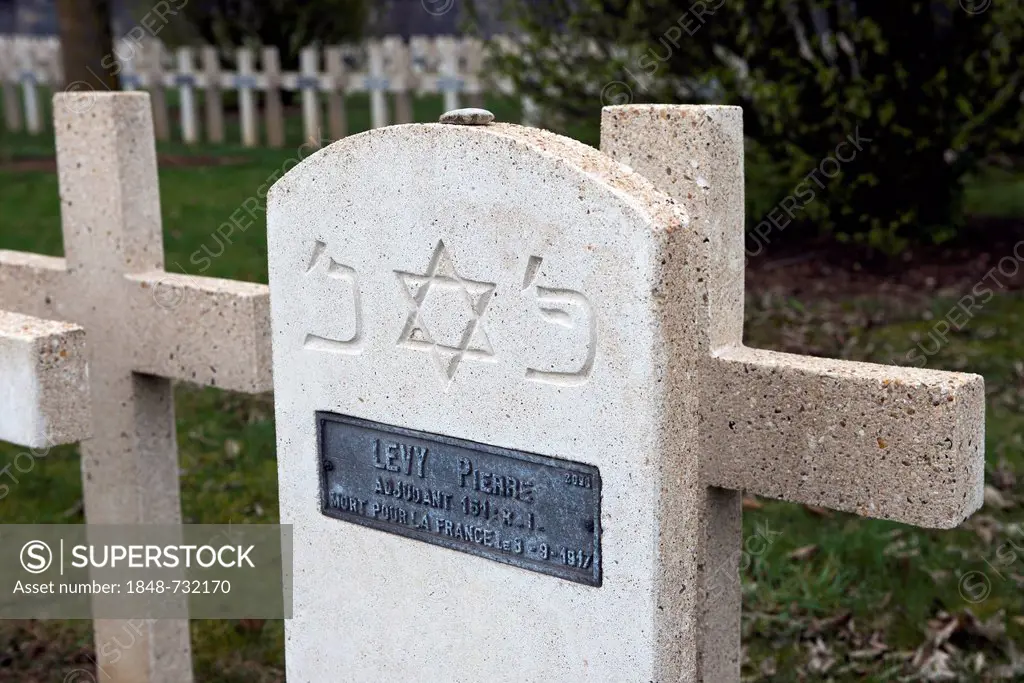 Jewish headstone with name plate, military cemetery, Battle of Verdun, First World War, Verdun, Lorraine, France, Europe