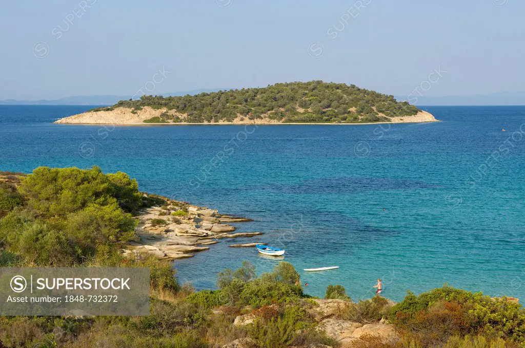 Lagonisi beach, Sithonia, Chalkidiki or Halkidiki, Greece, Europe