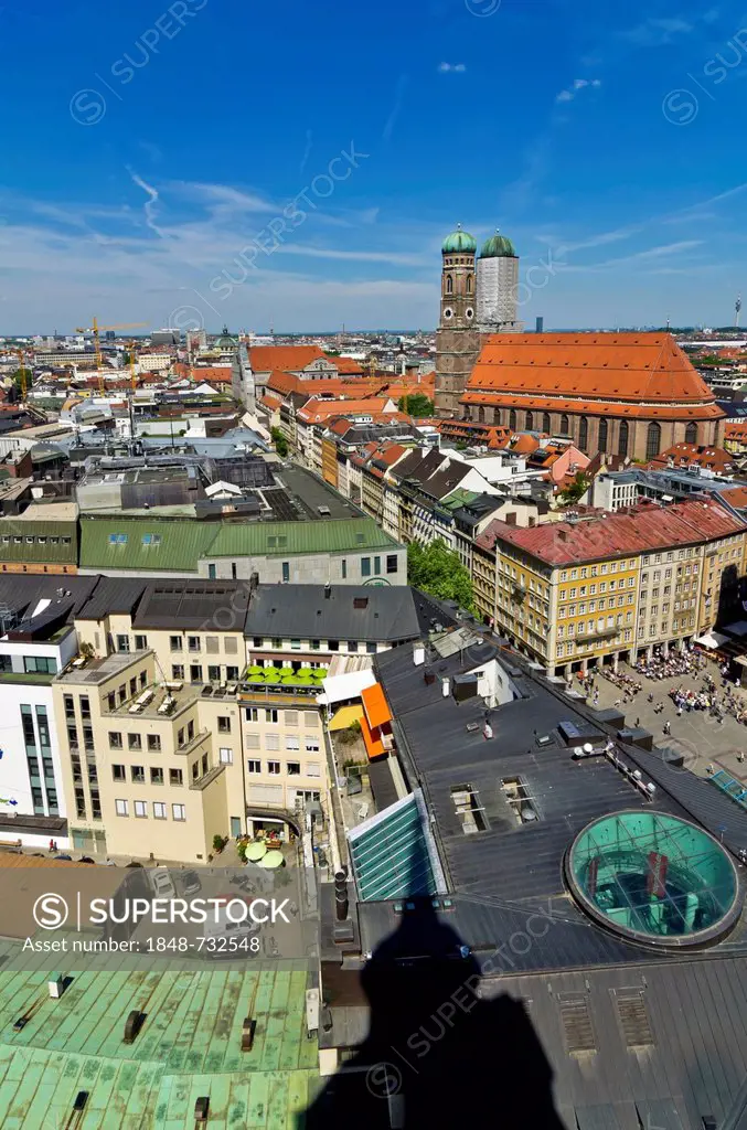 View from St. Peter's Church, Alter Peter, over the roofs of Munich with Frauenkirche, Church of Our Lady, right, Munich, Upper Bavaria, Bavaria, Germ...