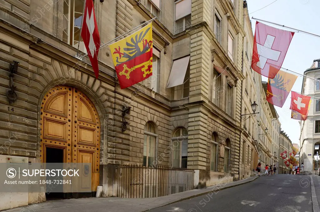 Old town of Geneva with flags, Geneva, Switzerland, Europe